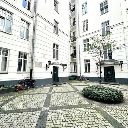 Vista Old Town Apartment
